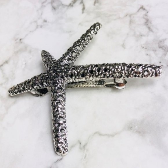 Brandy Melville Silver Metal Starfish Hair Clip - Picture 4 of 7